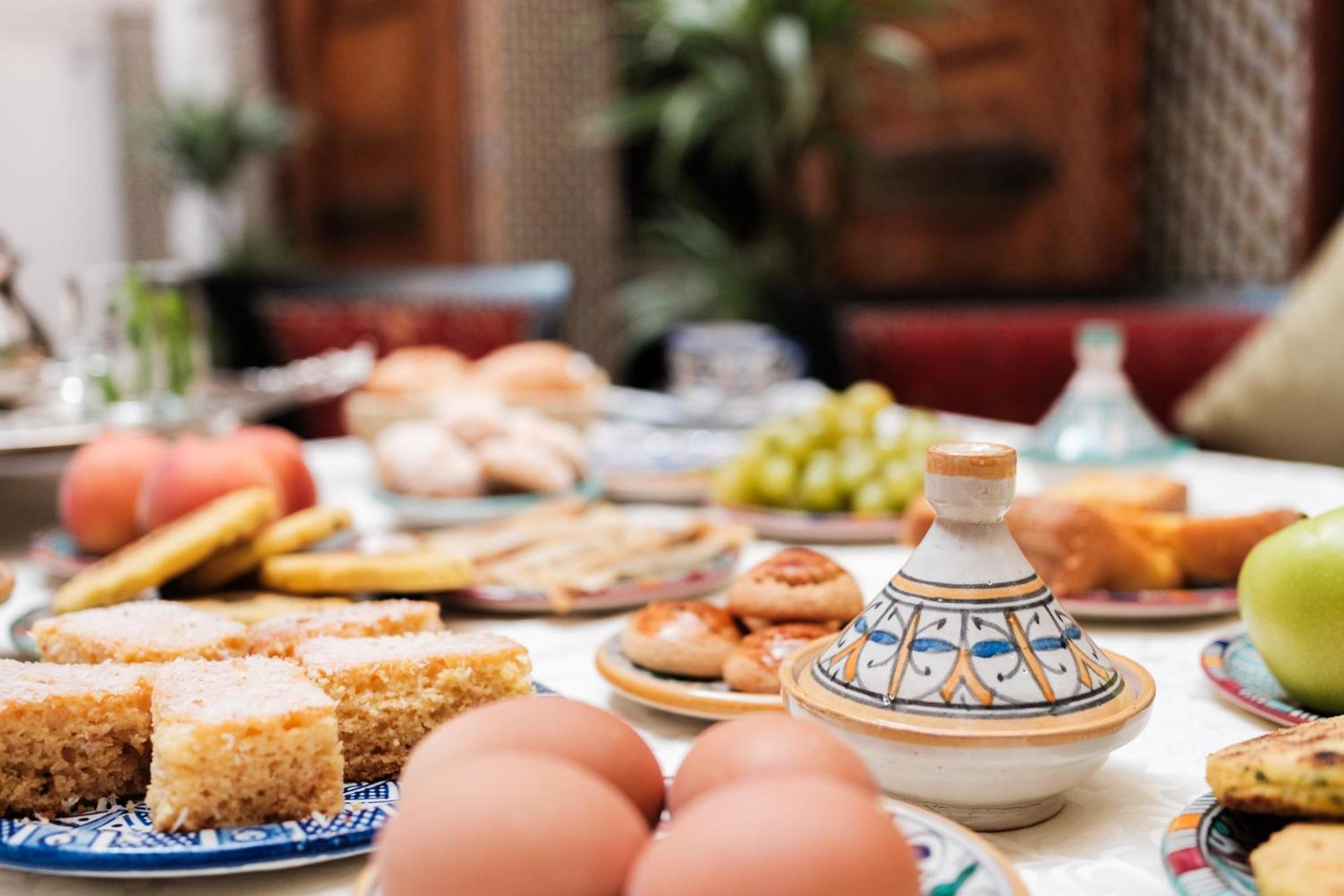 Riad Dar Laura Фес Екстер'єр фото