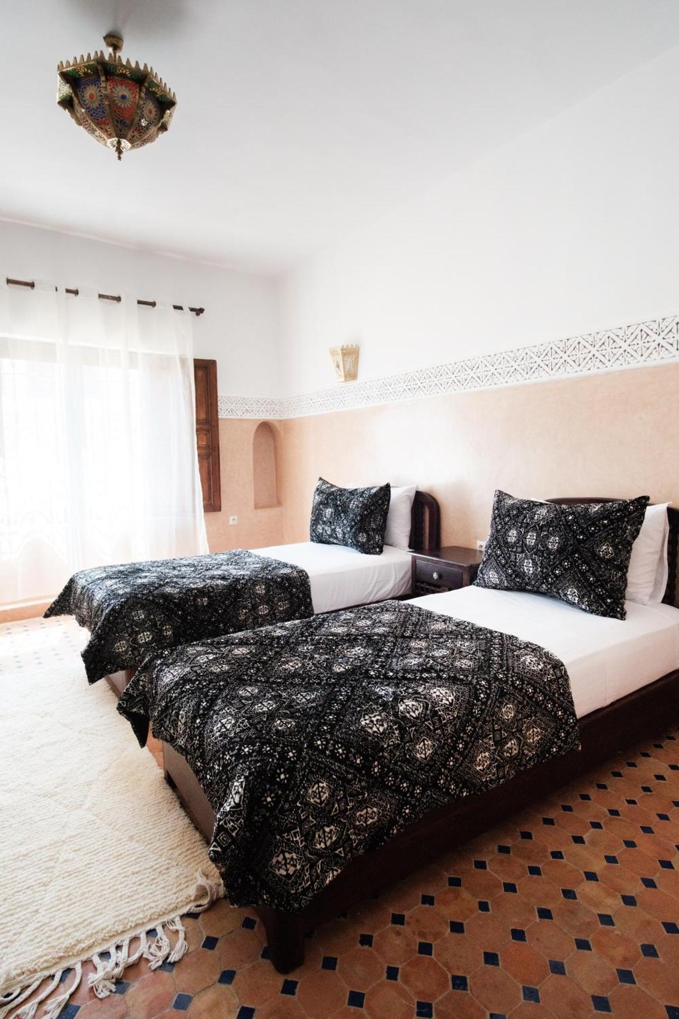Riad Dar Laura Фес Екстер'єр фото