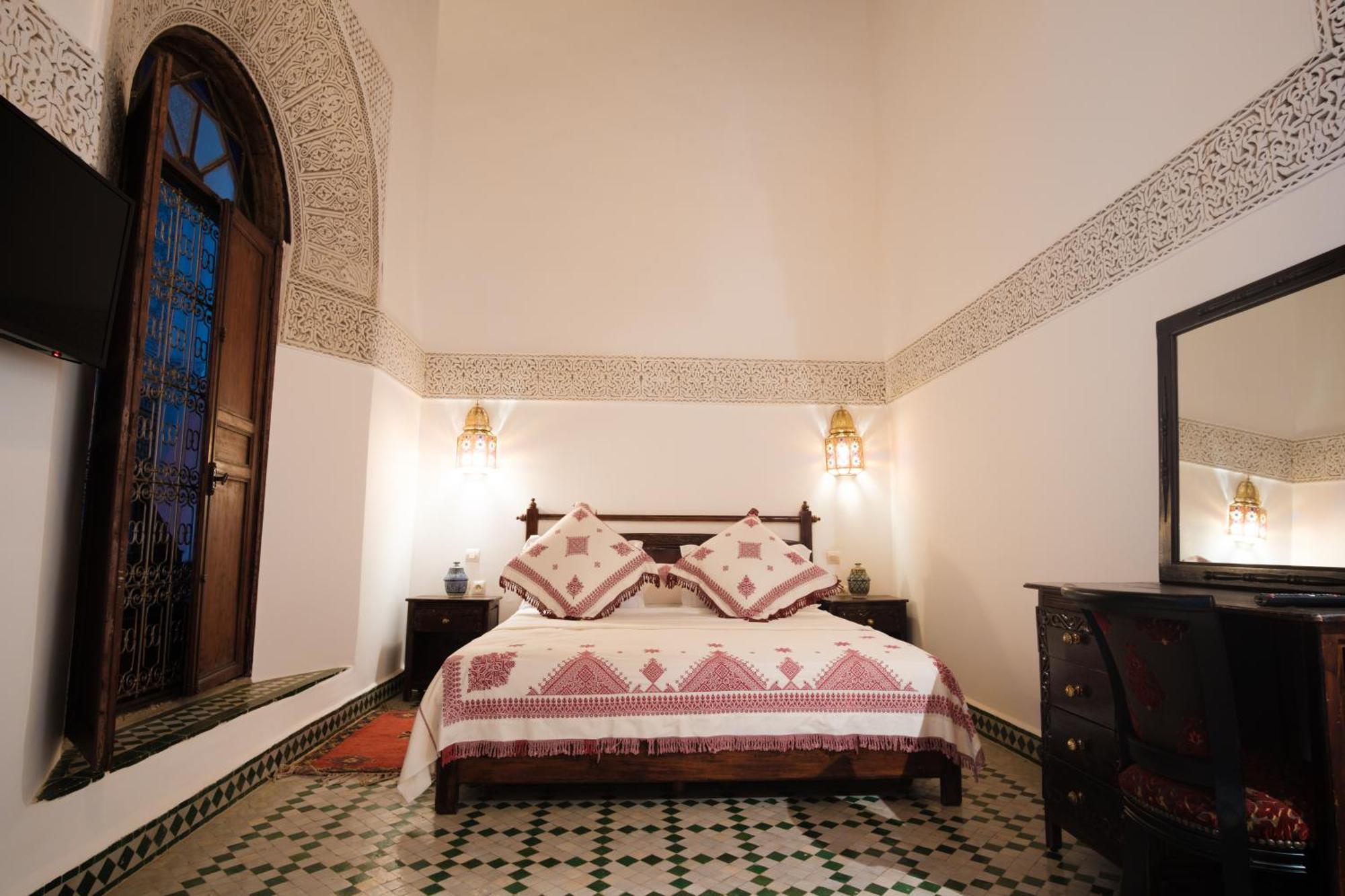 Riad Dar Laura Фес Екстер'єр фото