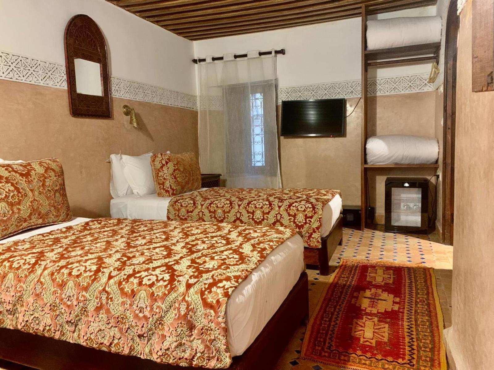 Riad Dar Laura Фес Екстер'єр фото