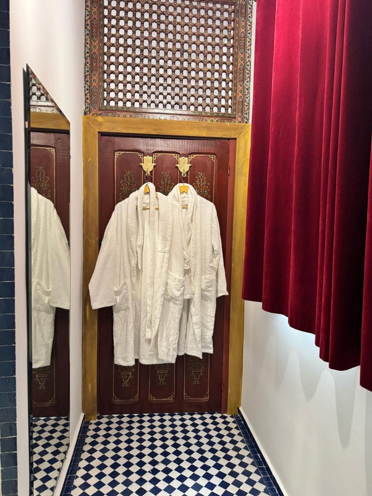 Riad Dar Laura Фес Екстер'єр фото